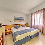 Voramar Hotel 3*