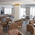 Voramar 3*