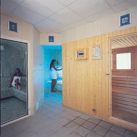 Voramar 3* 칼라 미요르